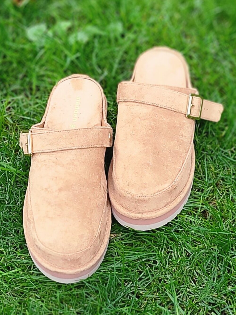 Madden Girl Suede Buckle Clogs | Tan | Size 9